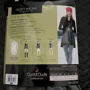 NWT Cuddl duds long sleeve cowl tunic with thumb holes